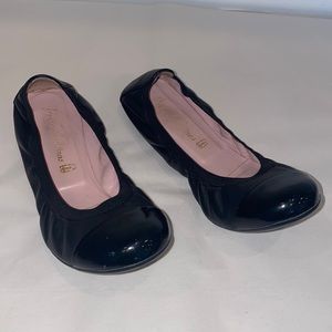 Pretty Ballerinas Shirley Ballet Flat Shoe Black Patent Cap Toe size 37